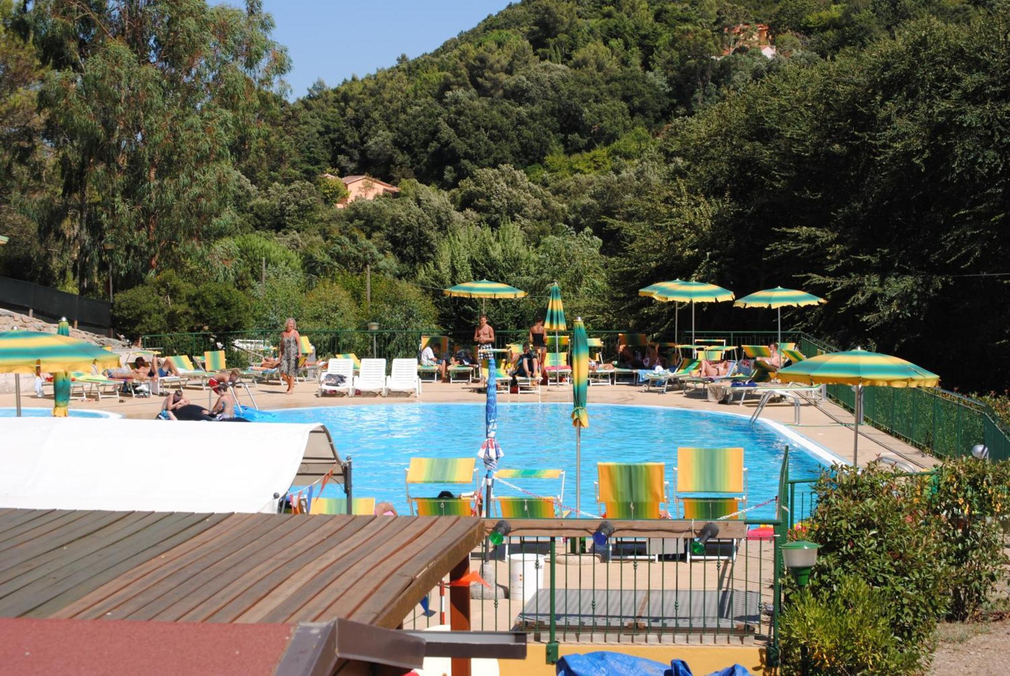 Camping Village Canapai Rio Marina Ngoại thất bức ảnh